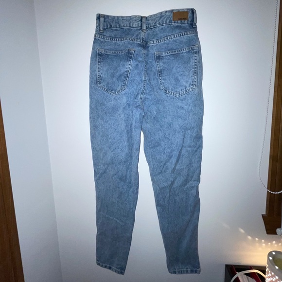 Garage Mom Jean - Paros Blue - Picture 2 of 8